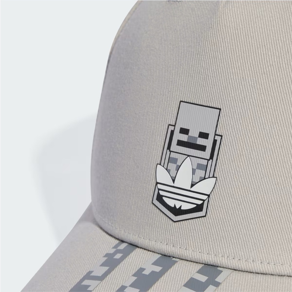 🆕 Adidas originals x Minecraft - Picture 3 of 11